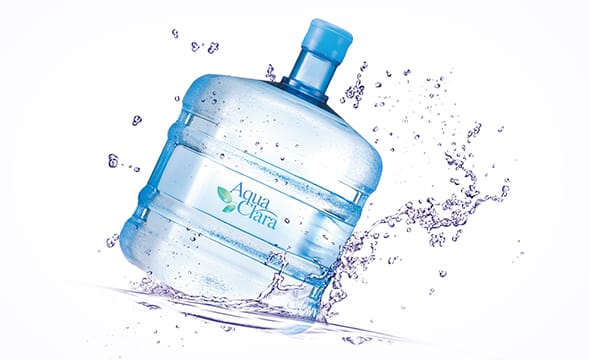 不純物を排除した限りなく純水に近いお水イメージ